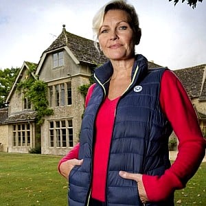Fiona Fullerton
