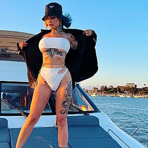 Franccesca De Struct