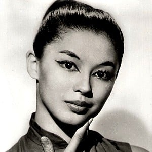 France Nuyen
