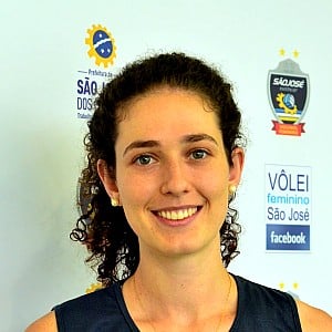 Francine Tomazoni