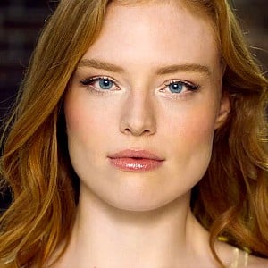 Freya Ridings (Singer)