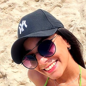 Gabriela Caroline