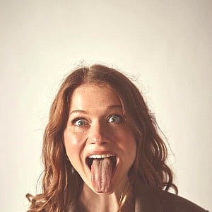 Genevieve Angelson