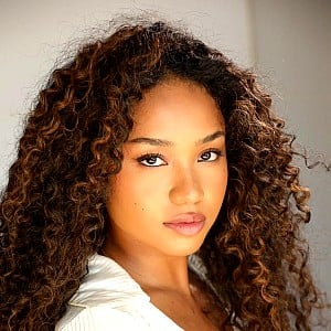 Genneya Walton