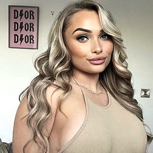 Georgia Ann (Instagram)