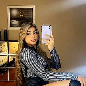 Gia Lover