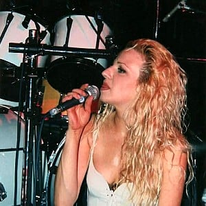 Gigi Hangach