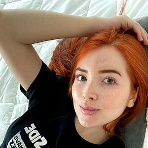 Ginger Cris