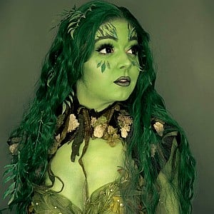 Ginny Di