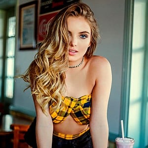Giovanna Chaves