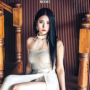 Girl Crush Bomi