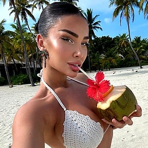 Gloria Meshi