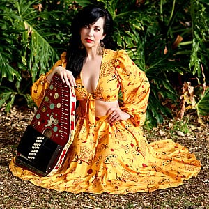 Grey DeLisle