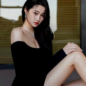 Guan Xiaotong