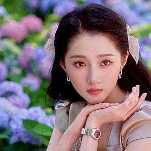 Guan Xiaotong