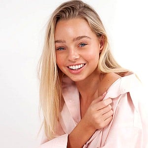 Gwen Rachel