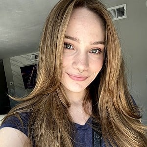 Hadley Viscara