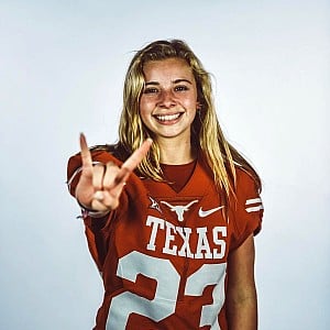 Hailey Hernandez