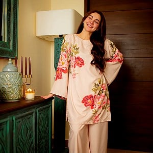 Hania Aamir