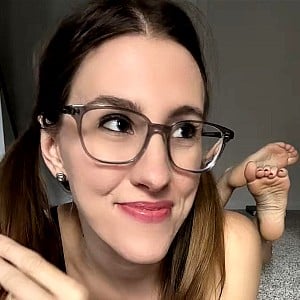Hannah Bee