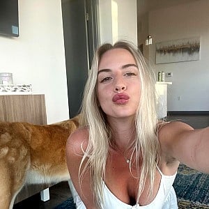Hannah Lou