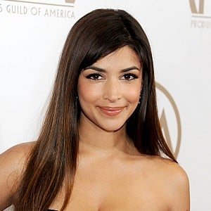 Hannah Simone
