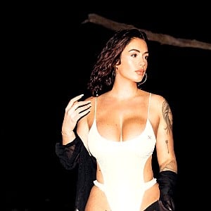 Hayley Davis