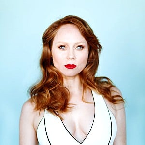 Hayley McElhinney