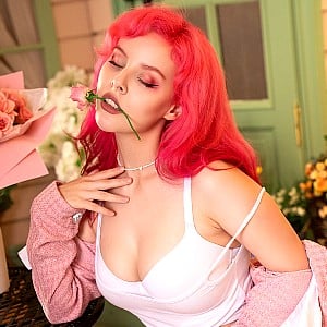 Helly Valentine