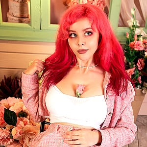 Helly Valentine