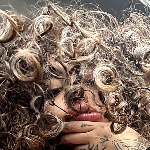 Hennessy (Instagram)