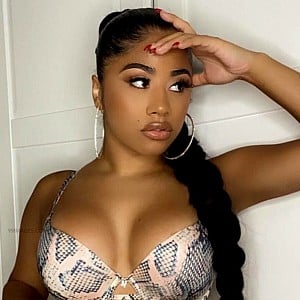 Hennessy Carolina