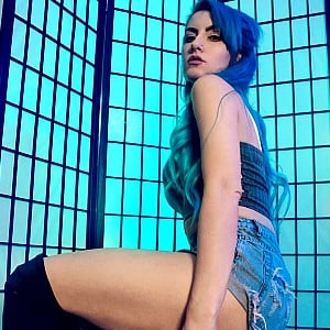 Hillary Nicole Pokket