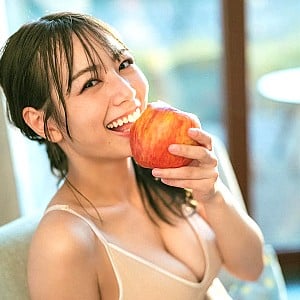 Hinako Kitano