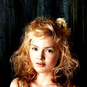 Holliday Grainger
