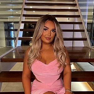 Hollie Woodrow