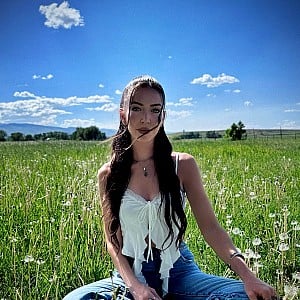 Holly Allen