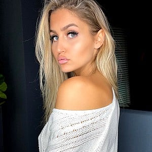 Holly Courtney