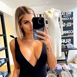 Holly Courtney