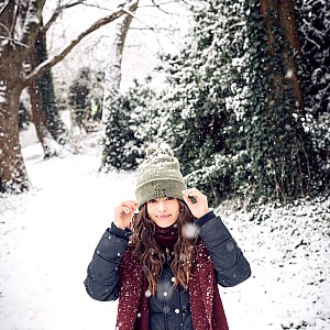 Holly Earl