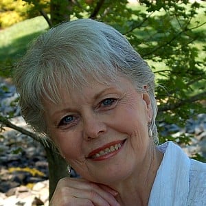 Holly Hallstrom