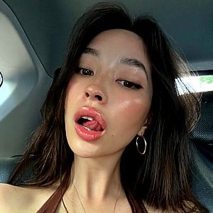 Holly Lim