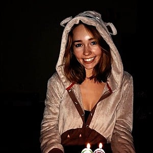 Holly Taylor (Actress)