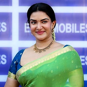 Honey Rose