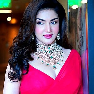 Honey Rose