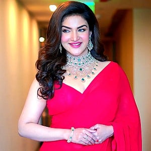 Honey Rose