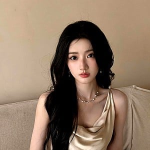 Huang Yi (2)