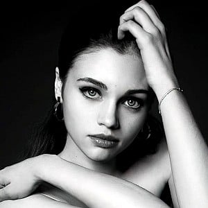 India Eisley