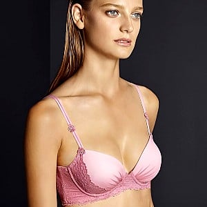 Ine Neefs