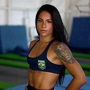 Ingrid Oliveira